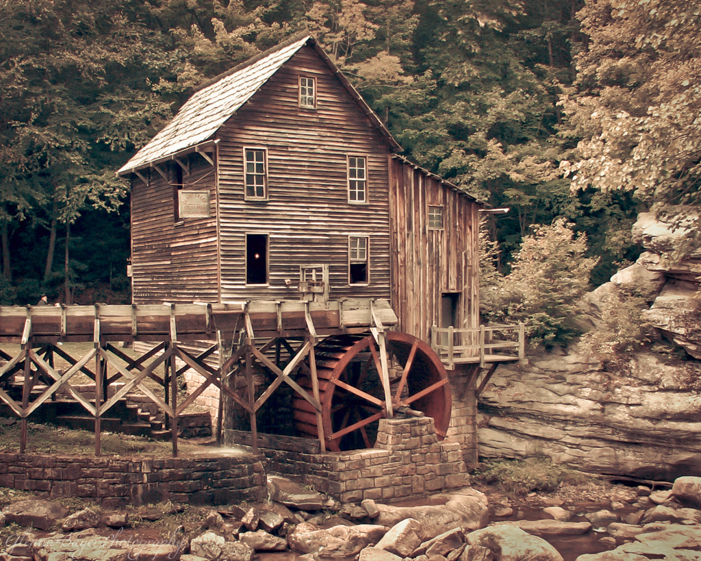 Glade Creek Mill in autumn at Babcock State Park, West Virginia